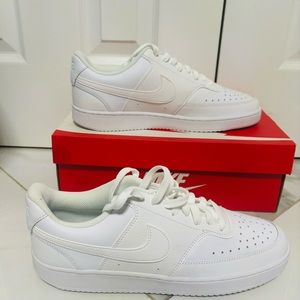 White Wmns Nike Court Vision Low Sneakers